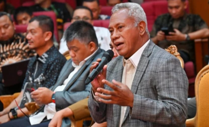 Komisi II DPR RI akan Kaji Putusan MK, Komaruddin: Gibran Sebaiknya Mundur dari Wapres