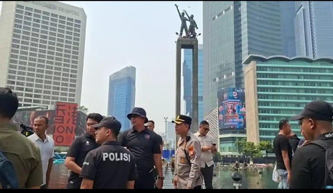 Spanduk Greenpeace Dicopot, Pakar Hukum Tata Negara Kritik Polisi Antikritik